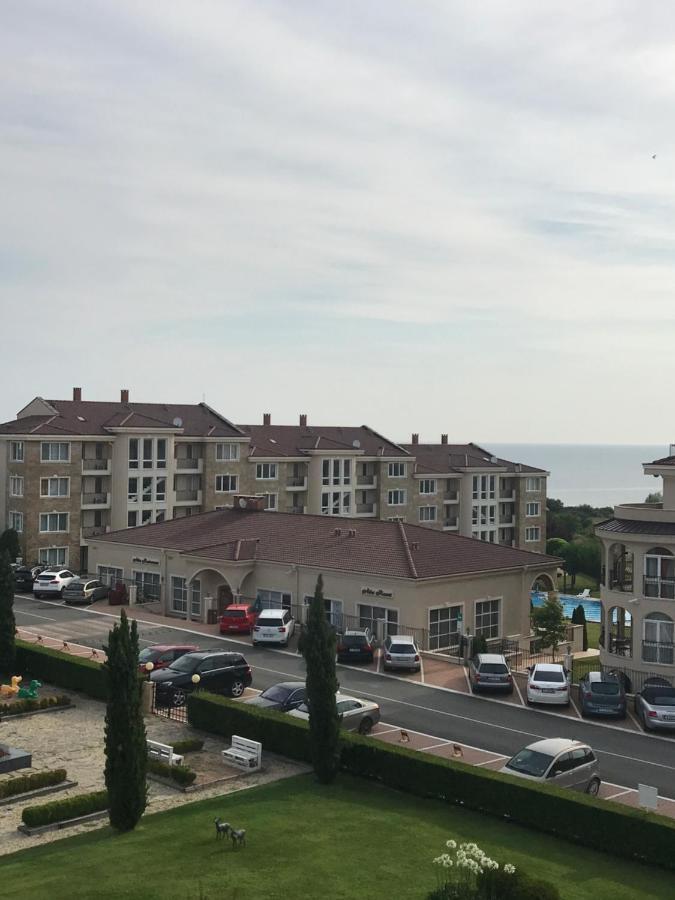 Great Choice Apartment Chernomorets Bagian luar foto